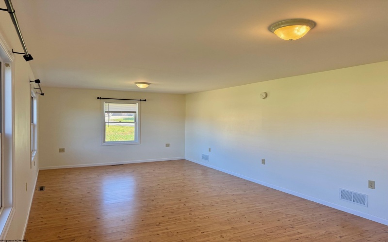 411 Pineview Drive, Thomas, West Virginia 26292-8018, 2 Bedrooms Bedrooms, 7 Rooms Rooms,2 BathroomsBathrooms,Single Family Attached,For Sale,Pineview,10162210 411 Pineview Drive, Thomas, West Virginia 26292-8018, 2 Bedrooms Bedrooms, 7 Rooms Rooms,2 BathroomsBathrooms,Single Family Attached,For Sale,Pineview,10162210