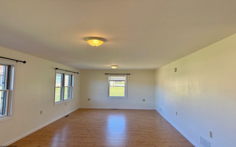 411 Pineview Drive, Thomas, West Virginia 26292-8018, 2 Bedrooms Bedrooms, 7 Rooms Rooms,2 BathroomsBathrooms,Single Family Attached,For Sale,Pineview,10162210 411 Pineview Drive, Thomas, West Virginia 26292-8018, 2 Bedrooms Bedrooms, 7 Rooms Rooms,2 BathroomsBathrooms,Single Family Attached,For Sale,Pineview,10162210