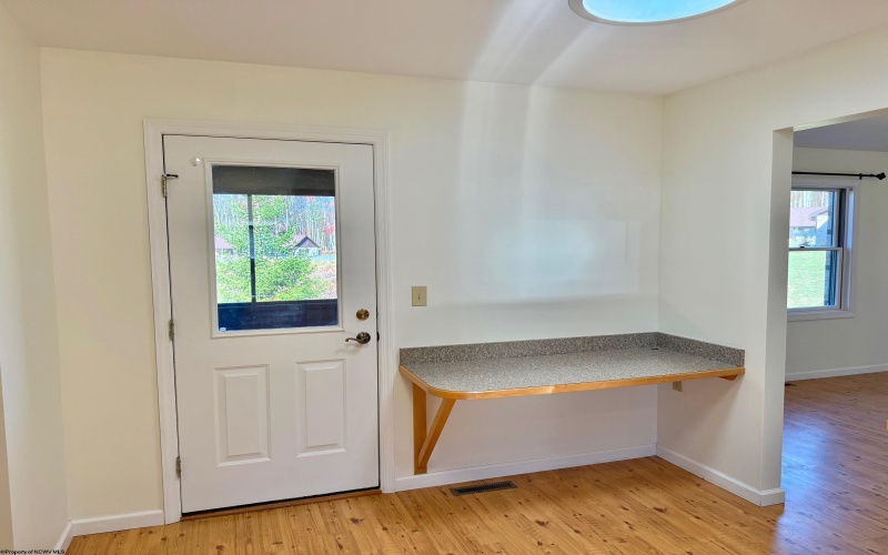 411 Pineview Drive, Thomas, West Virginia 26292-8018, 2 Bedrooms Bedrooms, 7 Rooms Rooms,2 BathroomsBathrooms,Single Family Attached,For Sale,Pineview,10162210 411 Pineview Drive, Thomas, West Virginia 26292-8018, 2 Bedrooms Bedrooms, 7 Rooms Rooms,2 BathroomsBathrooms,Single Family Attached,For Sale,Pineview,10162210