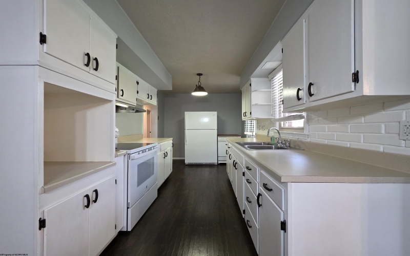 1131 Bell Run Road, Fairmont, West Virginia 26554, 3 Bedrooms Bedrooms, 6 Rooms Rooms,1 BathroomBathrooms,Single Family Detached,For Sale,Bell Run,10162215 1131 Bell Run Road, Fairmont, West Virginia 26554, 3 Bedrooms Bedrooms, 6 Rooms Rooms,1 BathroomBathrooms,Single Family Detached,For Sale,Bell Run,10162215