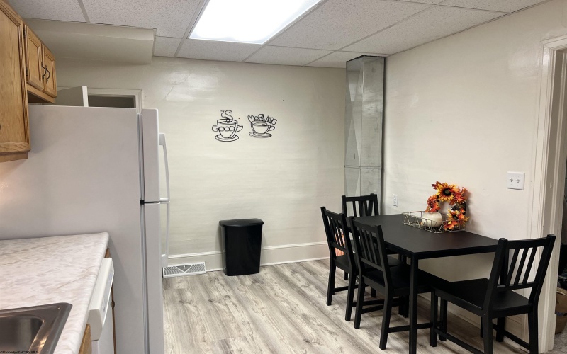 201 Euclid Avenue, Clarksburg, West Virginia 26301-4003, 3 Bedrooms Bedrooms, 7 Rooms Rooms,2 BathroomsBathrooms,Single Family Detached,For Sale,Euclid,10162214 201 Euclid Avenue, Clarksburg, West Virginia 26301-4003, 3 Bedrooms Bedrooms, 7 Rooms Rooms,2 BathroomsBathrooms,Single Family Detached,For Sale,Euclid,10162214