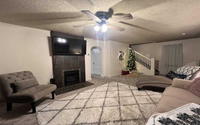 201 Euclid Avenue, Clarksburg, West Virginia 26301-4003, 3 Bedrooms Bedrooms, 7 Rooms Rooms,2 BathroomsBathrooms,Single Family Detached,For Sale,Euclid,10162214 201 Euclid Avenue, Clarksburg, West Virginia 26301-4003, 3 Bedrooms Bedrooms, 7 Rooms Rooms,2 BathroomsBathrooms,Single Family Detached,For Sale,Euclid,10162214