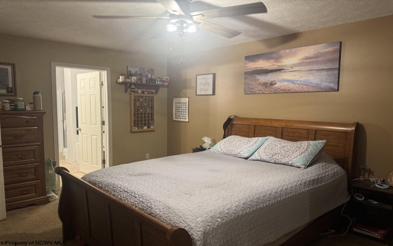 740 Dunkard Mill Road, Farmington, West Virginia 26571, 6 Bedrooms Bedrooms, 10 Rooms Rooms,3 BathroomsBathrooms,Single Family Detached,For Sale,Dunkard Mill,10162205