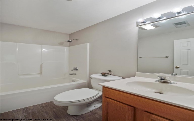 169 Arrowhead Ridge, Hedgesville, West Virginia 25427, 3 Bedrooms Bedrooms, 5 Rooms Rooms,2 BathroomsBathrooms,Single Family Detached,For Sale,Arrowhead,10162209 169 Arrowhead Ridge, Hedgesville, West Virginia 25427, 3 Bedrooms Bedrooms, 5 Rooms Rooms,2 BathroomsBathrooms,Single Family Detached,For Sale,Arrowhead,10162209