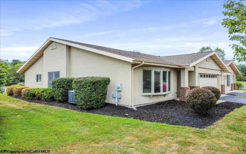 169 Arrowhead Ridge, Hedgesville, West Virginia 25427, 3 Bedrooms Bedrooms, 5 Rooms Rooms,2 BathroomsBathrooms,Single Family Detached,For Sale,Arrowhead,10162209 169 Arrowhead Ridge, Hedgesville, West Virginia 25427, 3 Bedrooms Bedrooms, 5 Rooms Rooms,2 BathroomsBathrooms,Single Family Detached,For Sale,Arrowhead,10162209