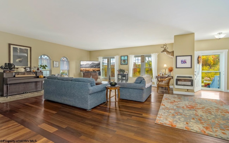 3874 Barkers Ridge Road, Sutton, West Virginia 26601, 3 Bedrooms Bedrooms, 7 Rooms Rooms,1 BathroomBathrooms,Single Family Detached,For Sale,Barkers Ridge,10162219