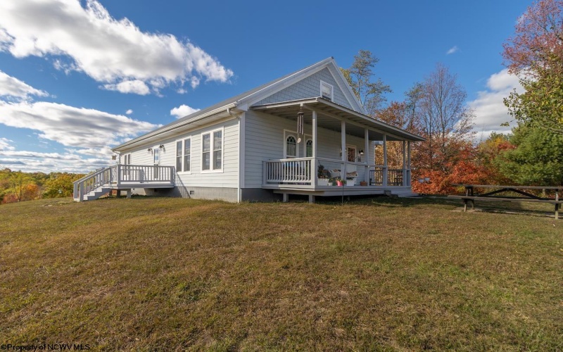 3874 Barkers Ridge Road, Sutton, West Virginia 26601, 3 Bedrooms Bedrooms, 7 Rooms Rooms,1 BathroomBathrooms,Single Family Detached,For Sale,Barkers Ridge,10162219