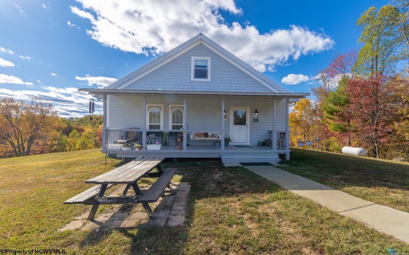 3874 Barkers Ridge Road, Sutton, West Virginia 26601, 3 Bedrooms Bedrooms, 7 Rooms Rooms,1 BathroomBathrooms,Single Family Detached,For Sale,Barkers Ridge,10162219