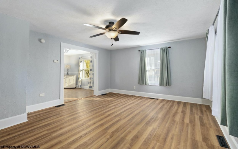 227 Homewood Avenue, Fairmont, West Virginia 26554, 3 Bedrooms Bedrooms, 7 Rooms Rooms,1 BathroomBathrooms,Single Family Detached,For Sale,Homewood,10162218 227 Homewood Avenue, Fairmont, West Virginia 26554, 3 Bedrooms Bedrooms, 7 Rooms Rooms,1 BathroomBathrooms,Single Family Detached,For Sale,Homewood,10162218