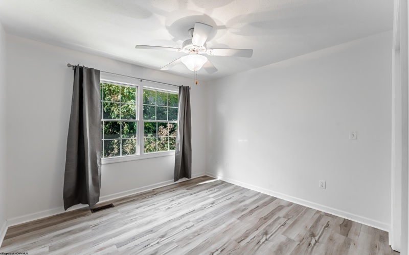 226 Donna Avenue, Morgantown, West Virginia 26505, 3 Bedrooms Bedrooms, 6 Rooms Rooms,2 BathroomsBathrooms,Single Family Attached,For Sale,Donna,10162230 226 Donna Avenue, Morgantown, West Virginia 26505, 3 Bedrooms Bedrooms, 6 Rooms Rooms,2 BathroomsBathrooms,Single Family Attached,For Sale,Donna,10162230