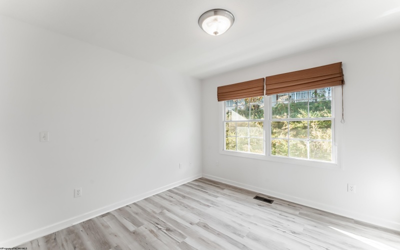 226 Donna Avenue, Morgantown, West Virginia 26505, 3 Bedrooms Bedrooms, 6 Rooms Rooms,2 BathroomsBathrooms,Single Family Attached,For Sale,Donna,10162230 226 Donna Avenue, Morgantown, West Virginia 26505, 3 Bedrooms Bedrooms, 6 Rooms Rooms,2 BathroomsBathrooms,Single Family Attached,For Sale,Donna,10162230