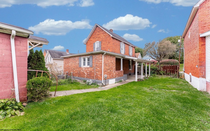 420 Herman Avenue, Morgantown, West Virginia 26505, 2 Bedrooms Bedrooms, 6 Rooms Rooms,1 BathroomBathrooms,Single Family Detached,For Sale,Herman,10162234 420 Herman Avenue, Morgantown, West Virginia 26505, 2 Bedrooms Bedrooms, 6 Rooms Rooms,1 BathroomBathrooms,Single Family Detached,For Sale,Herman,10162234