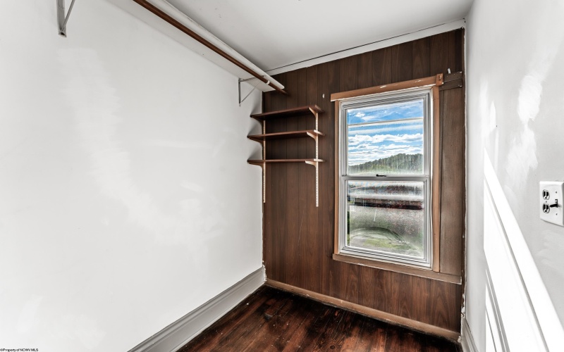 1341 Richwood Avenue, Morgantown, West Virginia 26505, 2 Bedrooms Bedrooms, 6 Rooms Rooms,1 BathroomBathrooms,Single Family Detached,For Sale,Richwood,10162233