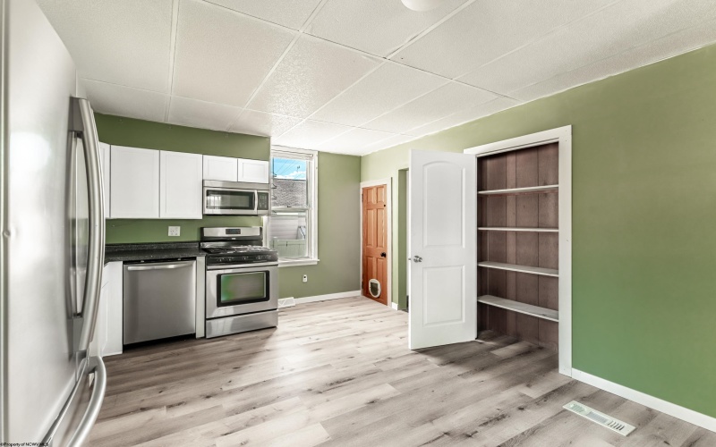 1341 Richwood Avenue, Morgantown, West Virginia 26505, 2 Bedrooms Bedrooms, 6 Rooms Rooms,1 BathroomBathrooms,Single Family Detached,For Sale,Richwood,10162233