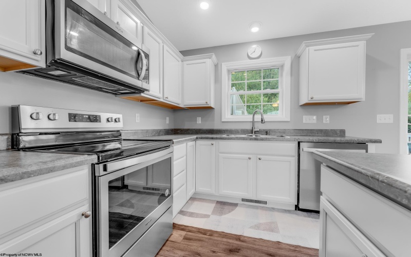 255 Woodbury Drive, Fairmont, West Virginia 26554, 3 Bedrooms Bedrooms, 8 Rooms Rooms,2 BathroomsBathrooms,Single Family Detached,For Sale,Woodbury,10162229 255 Woodbury Drive, Fairmont, West Virginia 26554, 3 Bedrooms Bedrooms, 8 Rooms Rooms,2 BathroomsBathrooms,Single Family Detached,For Sale,Woodbury,10162229