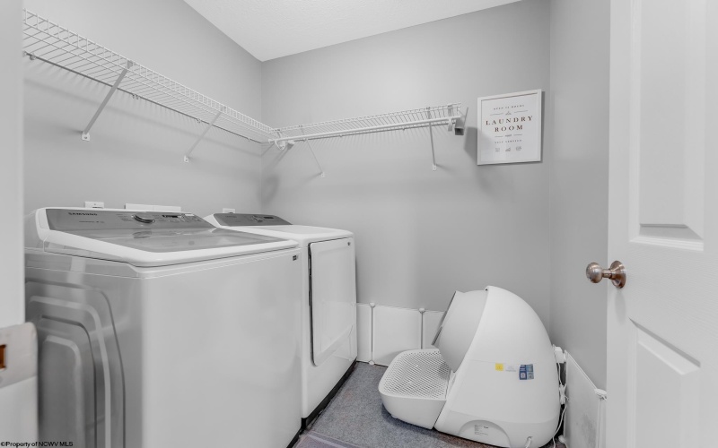 255 Woodbury Drive, Fairmont, West Virginia 26554, 3 Bedrooms Bedrooms, 8 Rooms Rooms,2 BathroomsBathrooms,Single Family Detached,For Sale,Woodbury,10162229 255 Woodbury Drive, Fairmont, West Virginia 26554, 3 Bedrooms Bedrooms, 8 Rooms Rooms,2 BathroomsBathrooms,Single Family Detached,For Sale,Woodbury,10162229