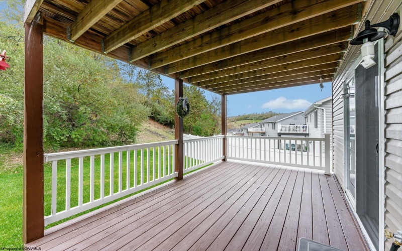 255 Woodbury Drive, Fairmont, West Virginia 26554, 3 Bedrooms Bedrooms, 8 Rooms Rooms,2 BathroomsBathrooms,Single Family Detached,For Sale,Woodbury,10162229 255 Woodbury Drive, Fairmont, West Virginia 26554, 3 Bedrooms Bedrooms, 8 Rooms Rooms,2 BathroomsBathrooms,Single Family Detached,For Sale,Woodbury,10162229