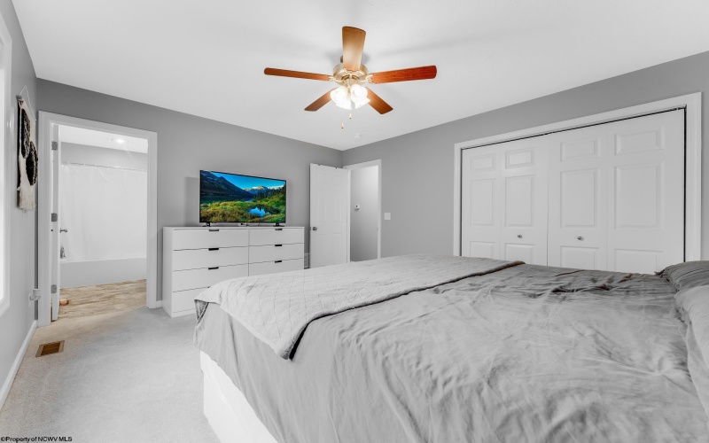 255 Woodbury Drive, Fairmont, West Virginia 26554, 3 Bedrooms Bedrooms, 8 Rooms Rooms,2 BathroomsBathrooms,Single Family Detached,For Sale,Woodbury,10162229 255 Woodbury Drive, Fairmont, West Virginia 26554, 3 Bedrooms Bedrooms, 8 Rooms Rooms,2 BathroomsBathrooms,Single Family Detached,For Sale,Woodbury,10162229