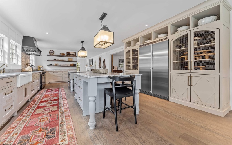 5 Maple Avenue, Morgantown, West Virginia 26501, 4 Bedrooms Bedrooms, 14 Rooms Rooms,4 BathroomsBathrooms,Single Family Detached,For Sale,Maple,10162227