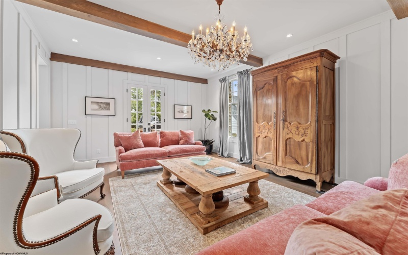 5 Maple Avenue, Morgantown, West Virginia 26501, 4 Bedrooms Bedrooms, 14 Rooms Rooms,4 BathroomsBathrooms,Single Family Detached,For Sale,Maple,10162227