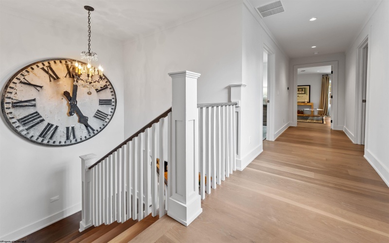 5 Maple Avenue, Morgantown, West Virginia 26501, 4 Bedrooms Bedrooms, 14 Rooms Rooms,4 BathroomsBathrooms,Single Family Detached,For Sale,Maple,10162227