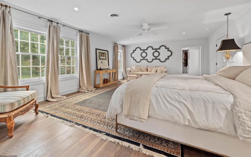 5 Maple Avenue, Morgantown, West Virginia 26501, 4 Bedrooms Bedrooms, 14 Rooms Rooms,4 BathroomsBathrooms,Single Family Detached,For Sale,Maple,10162227