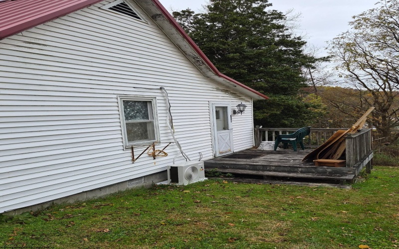 27 Wilson Street, Junior, West Virginia 26275, 3 Bedrooms Bedrooms, 6 Rooms Rooms,1 BathroomBathrooms,Single Family Detached,For Sale,Wilson,10162240