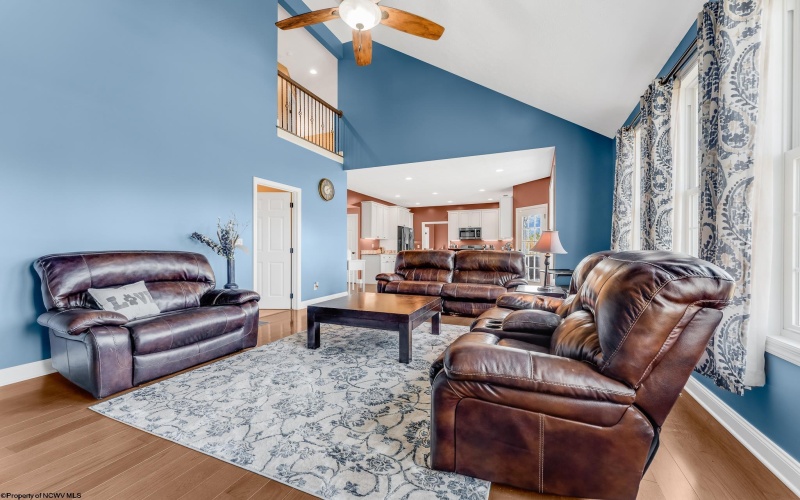 323 Salonika Drive, Morgantown, West Virginia 26508-0000, 5 Bedrooms Bedrooms, 8 Rooms Rooms,3 BathroomsBathrooms,Single Family Detached,For Sale,Salonika,10162248