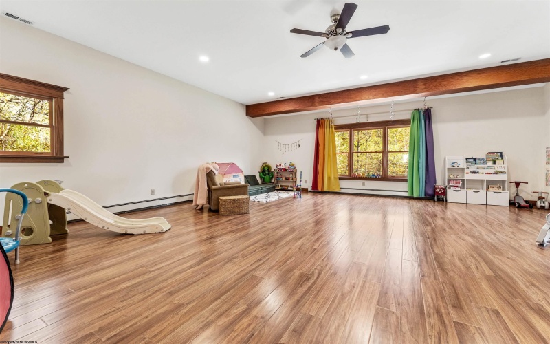 300 Jerome Street, Morgantown, West Virginia 26505, 3 Bedrooms Bedrooms, 9 Rooms Rooms,3 BathroomsBathrooms,Single Family Detached,For Sale,Jerome,10162247