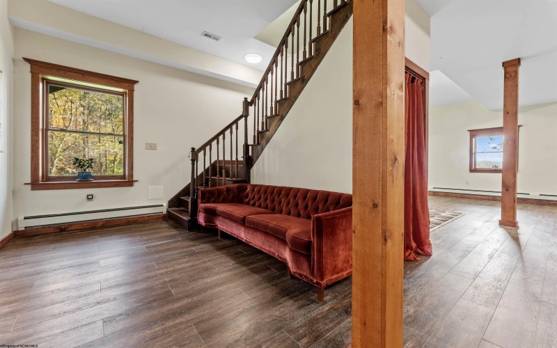 300 Jerome Street, Morgantown, West Virginia 26505, 3 Bedrooms Bedrooms, 9 Rooms Rooms,3 BathroomsBathrooms,Single Family Detached,For Sale,Jerome,10162247