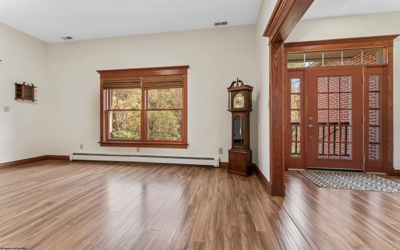 300 Jerome Street, Morgantown, West Virginia 26505, 3 Bedrooms Bedrooms, 9 Rooms Rooms,3 BathroomsBathrooms,Single Family Detached,For Sale,Jerome,10162247