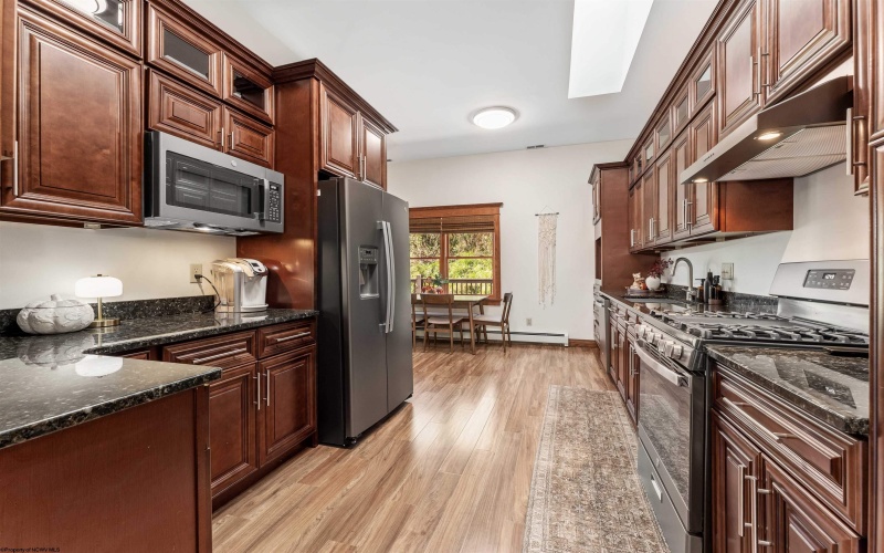 300 Jerome Street, Morgantown, West Virginia 26505, 3 Bedrooms Bedrooms, 9 Rooms Rooms,3 BathroomsBathrooms,Single Family Detached,For Sale,Jerome,10162247