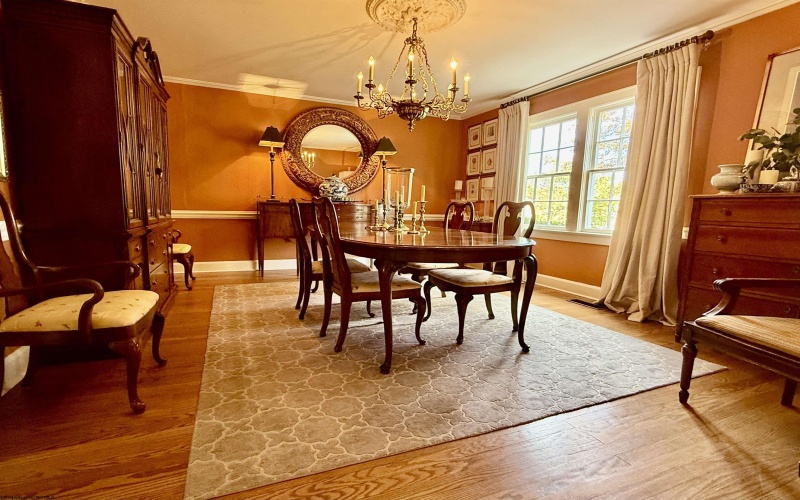 910 8th Street, Fairmont, West Virginia 26554, 3 Bedrooms Bedrooms, 8 Rooms Rooms,2 BathroomsBathrooms,Single Family Detached,For Sale,8th,10162243