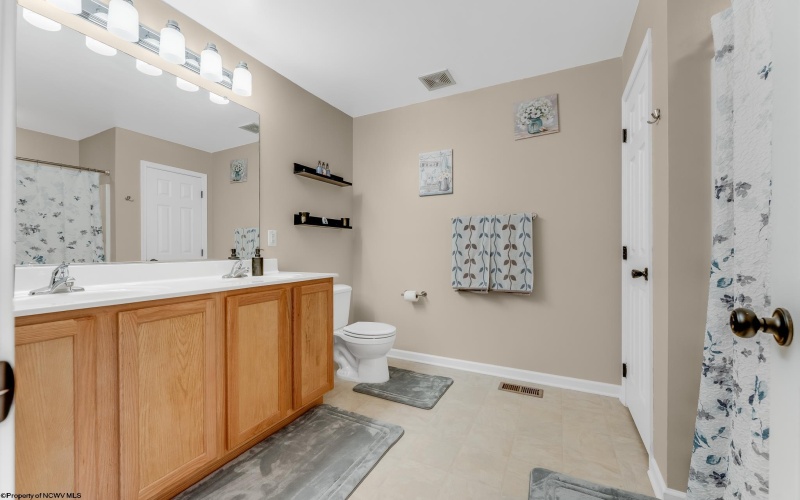 111 Park Place Drive, Morgantown, West Virginia 26508, 2 Bedrooms Bedrooms, 5 Rooms Rooms,1 BathroomBathrooms,Single Family Attached,For Sale,Park Place,10162251 111 Park Place Drive, Morgantown, West Virginia 26508, 2 Bedrooms Bedrooms, 5 Rooms Rooms,1 BathroomBathrooms,Single Family Attached,For Sale,Park Place,10162251