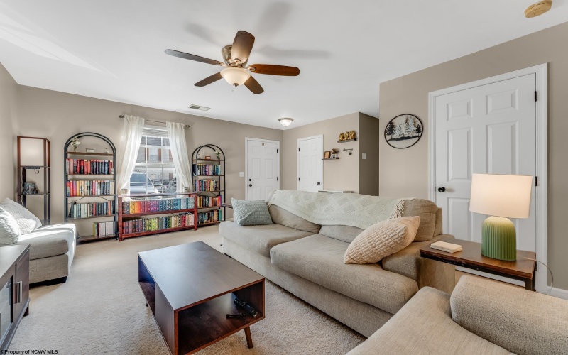 111 Park Place Drive, Morgantown, West Virginia 26508, 2 Bedrooms Bedrooms, 5 Rooms Rooms,1 BathroomBathrooms,Single Family Attached,For Sale,Park Place,10162251 111 Park Place Drive, Morgantown, West Virginia 26508, 2 Bedrooms Bedrooms, 5 Rooms Rooms,1 BathroomBathrooms,Single Family Attached,For Sale,Park Place,10162251