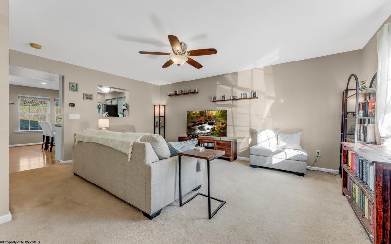 111 Park Place Drive, Morgantown, West Virginia 26508, 2 Bedrooms Bedrooms, 5 Rooms Rooms,1 BathroomBathrooms,Single Family Attached,For Sale,Park Place,10162251 111 Park Place Drive, Morgantown, West Virginia 26508, 2 Bedrooms Bedrooms, 5 Rooms Rooms,1 BathroomBathrooms,Single Family Attached,For Sale,Park Place,10162251