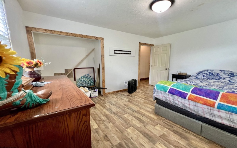 549 Cody Lane, Weston, West Virginia 26452, 3 Bedrooms Bedrooms, 8 Rooms Rooms,1 BathroomBathrooms,Single Family Detached,For Sale,Cody,10160560