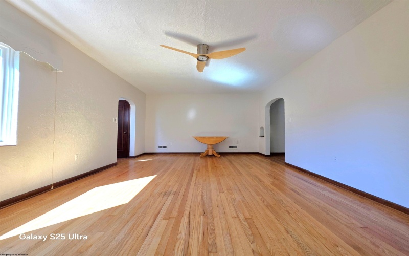 1231 College Park, Fairmont, West Virginia 26554, 4 Bedrooms Bedrooms, 7 Rooms Rooms,2 BathroomsBathrooms,Single Family Detached,For Sale,College,10162266