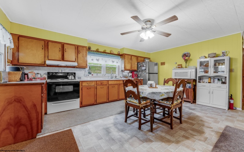 3462 MARQUESS Road, Tunnelton, West Virginia 26444, 3 Bedrooms Bedrooms, 5 Rooms Rooms,1 BathroomBathrooms,Single Family Detached,For Sale,MARQUESS,10162260