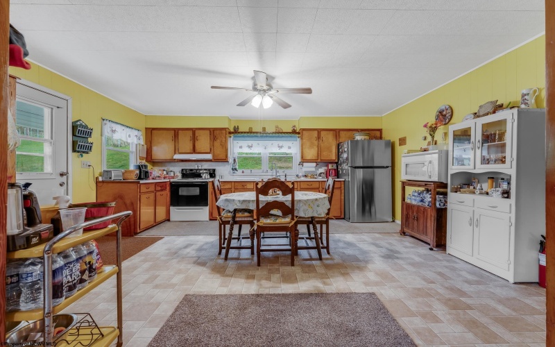 3462 MARQUESS Road, Tunnelton, West Virginia 26444, 3 Bedrooms Bedrooms, 5 Rooms Rooms,1 BathroomBathrooms,Single Family Detached,For Sale,MARQUESS,10162260