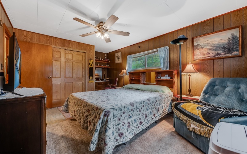 3462 MARQUESS Road, Tunnelton, West Virginia 26444, 3 Bedrooms Bedrooms, 5 Rooms Rooms,1 BathroomBathrooms,Single Family Detached,For Sale,MARQUESS,10162260