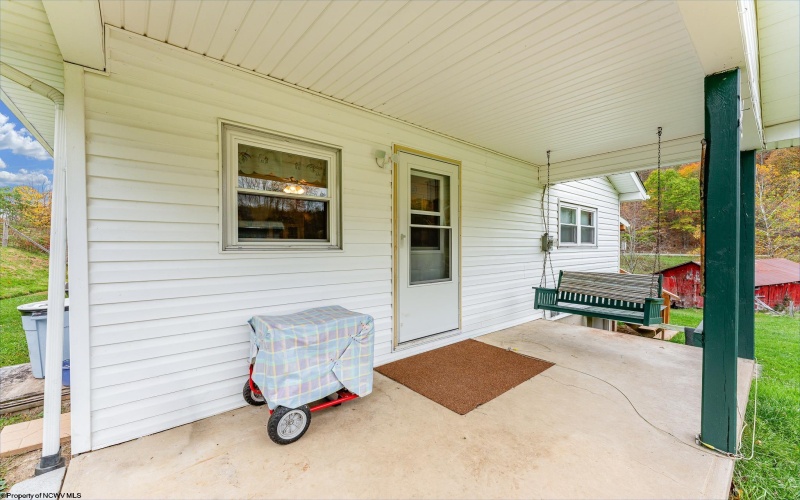 3462 MARQUESS Road, Tunnelton, West Virginia 26444, 3 Bedrooms Bedrooms, 5 Rooms Rooms,1 BathroomBathrooms,Single Family Detached,For Sale,MARQUESS,10162260