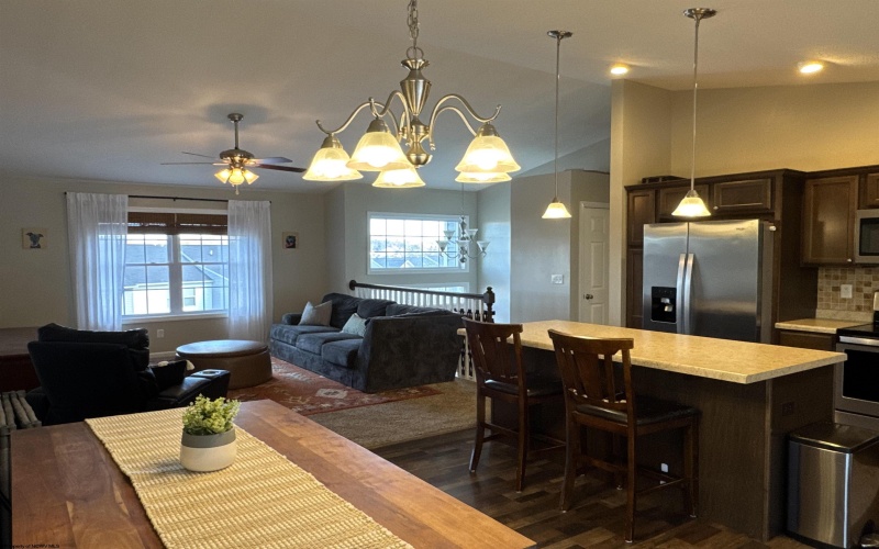 249 Woodbury Drive, Fairmont, West Virginia 26554, 3 Bedrooms Bedrooms, 7 Rooms Rooms,2 BathroomsBathrooms,Single Family Detached,For Sale,Woodbury,10162259