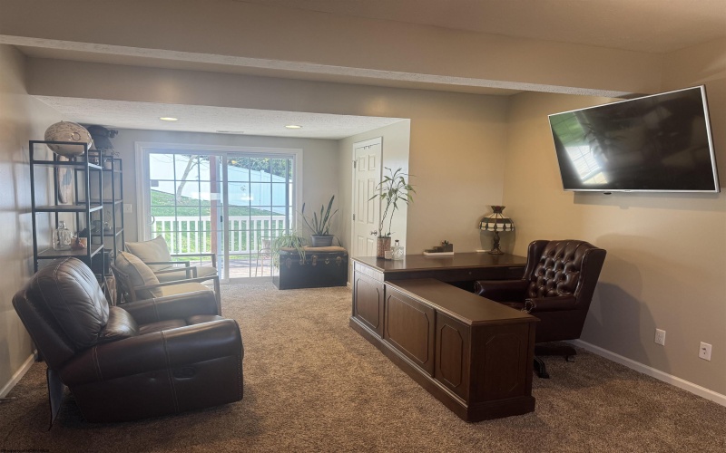 249 Woodbury Drive, Fairmont, West Virginia 26554, 3 Bedrooms Bedrooms, 7 Rooms Rooms,2 BathroomsBathrooms,Single Family Detached,For Sale,Woodbury,10162259