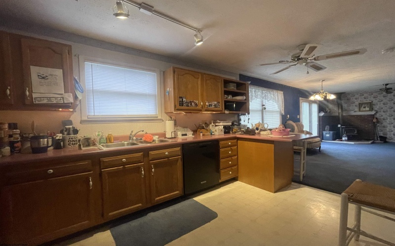 514 Crouse Road, Volga, West Virginia 26238, 4 Bedrooms Bedrooms, 8 Rooms Rooms,2 BathroomsBathrooms,Single Family Detached,For Sale,Crouse,10162291 514 Crouse Road, Volga, West Virginia 26238, 4 Bedrooms Bedrooms, 8 Rooms Rooms,2 BathroomsBathrooms,Single Family Detached,For Sale,Crouse,10162291