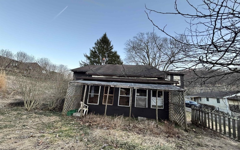 195 Railroad Street, Hambleton, West Virginia 26269, 3 Bedrooms Bedrooms, 6 Rooms Rooms,1 BathroomBathrooms,Single Family Detached,For Sale,Railroad,10162268