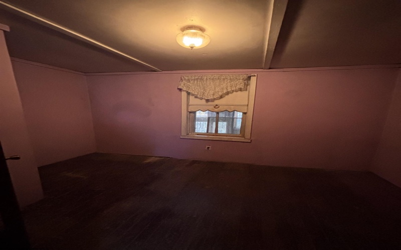 195 Railroad Street, Hambleton, West Virginia 26269, 3 Bedrooms Bedrooms, 6 Rooms Rooms,1 BathroomBathrooms,Single Family Detached,For Sale,Railroad,10162268