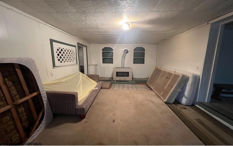 195 Railroad Street, Hambleton, West Virginia 26269, 3 Bedrooms Bedrooms, 6 Rooms Rooms,1 BathroomBathrooms,Single Family Detached,For Sale,Railroad,10162268