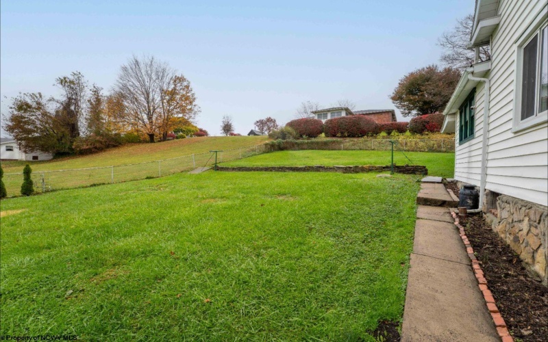 341 Satterfield Street, Fairmont, West Virginia 26554, 2 Bedrooms Bedrooms, 4 Rooms Rooms,1 BathroomBathrooms,Single Family Detached,For Sale,Satterfield,10162276 341 Satterfield Street, Fairmont, West Virginia 26554, 2 Bedrooms Bedrooms, 4 Rooms Rooms,1 BathroomBathrooms,Single Family Detached,For Sale,Satterfield,10162276