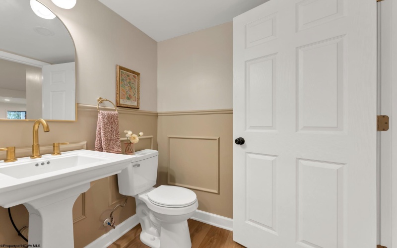 11 Park Avenue, Morgantown, West Virginia 26501, 3 Bedrooms Bedrooms, 6 Rooms Rooms,2 BathroomsBathrooms,Single Family Detached,For Sale,Park,10162275 11 Park Avenue, Morgantown, West Virginia 26501, 3 Bedrooms Bedrooms, 6 Rooms Rooms,2 BathroomsBathrooms,Single Family Detached,For Sale,Park,10162275